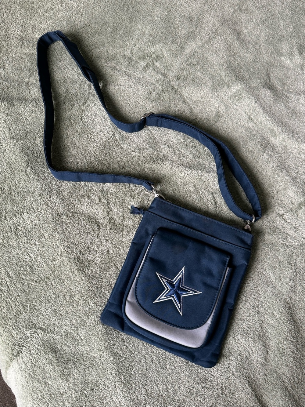 Charm 14 Profanity NFL Dallas Cowboys Crossbody Bag